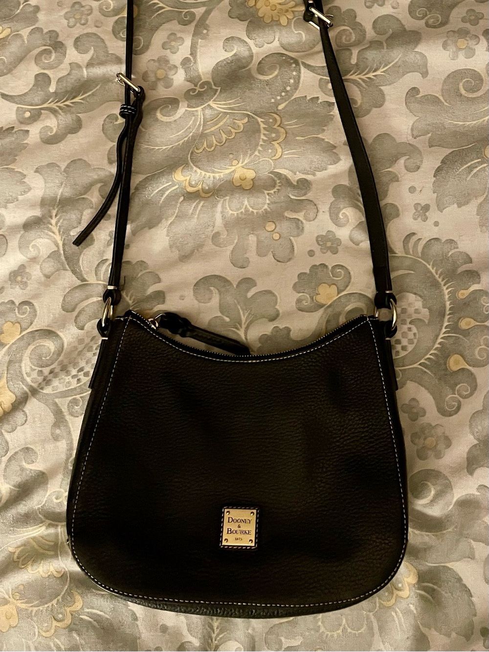 Classic Black Leather Crossbody Bag-Like new